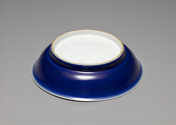 霽青釉盤