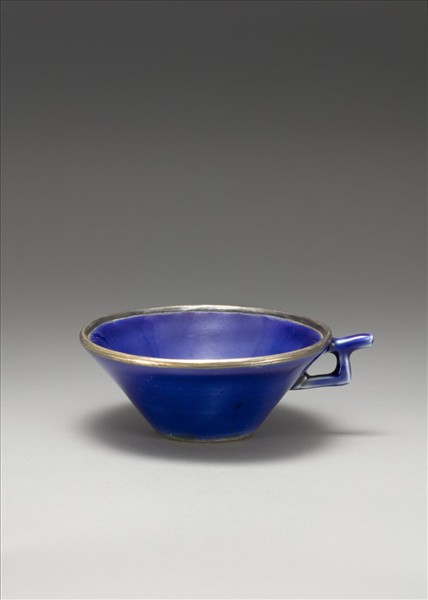 霽青描金單把杯