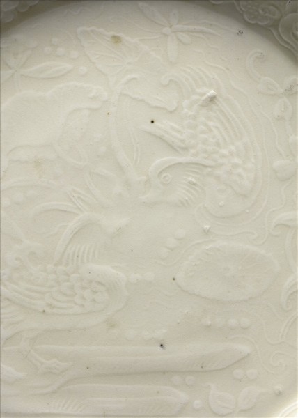 定窯 白瓷印花鴛鴦紋盤