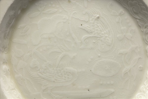 定窯 白瓷印花鴛鴦紋盤