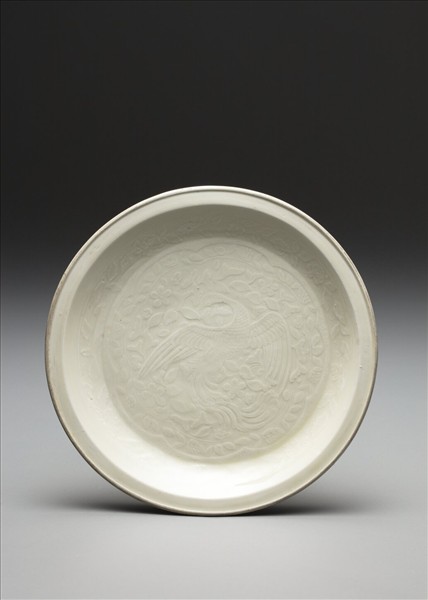 定窯 白瓷印花舞鳳紋盤