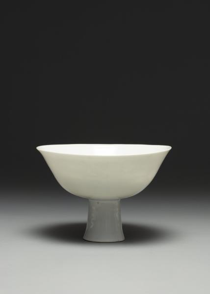 甜白雲龍高足碗