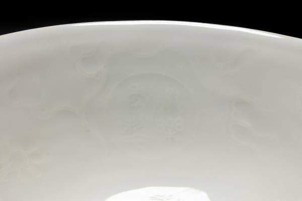 甜白雲龍高足碗