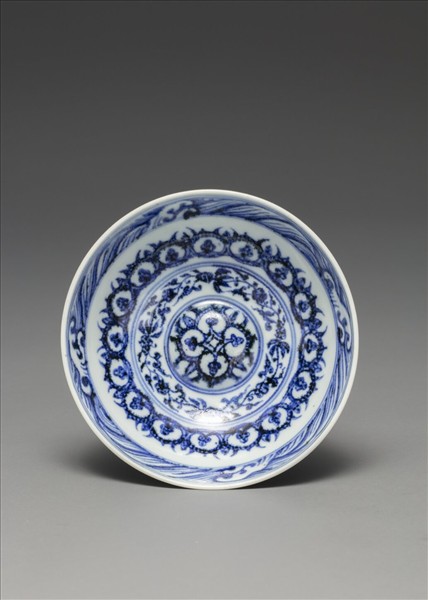 青花波斯文花卉紋碗