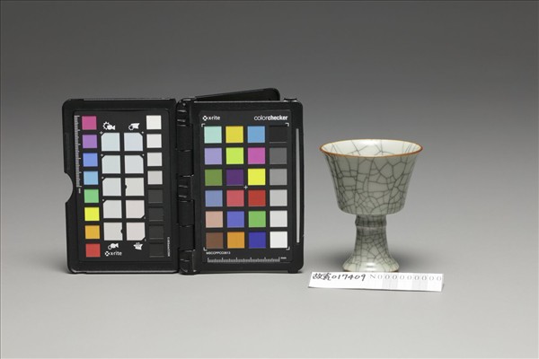 仿哥釉八方高足杯