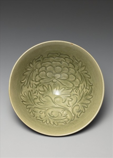 耀州窯 青瓷劃花牡丹紋碗