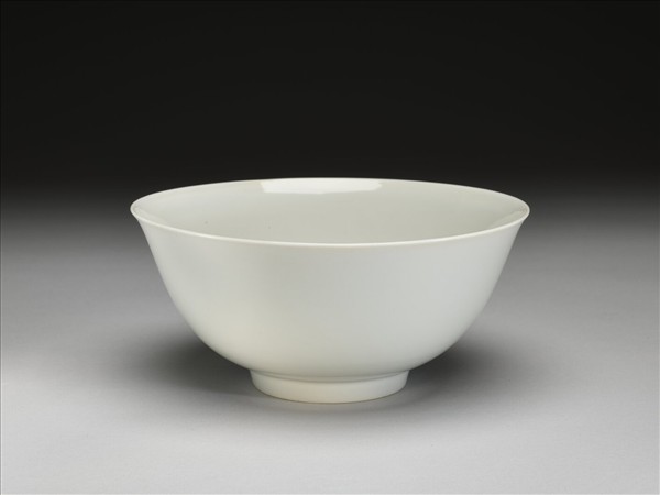 白瓷碗