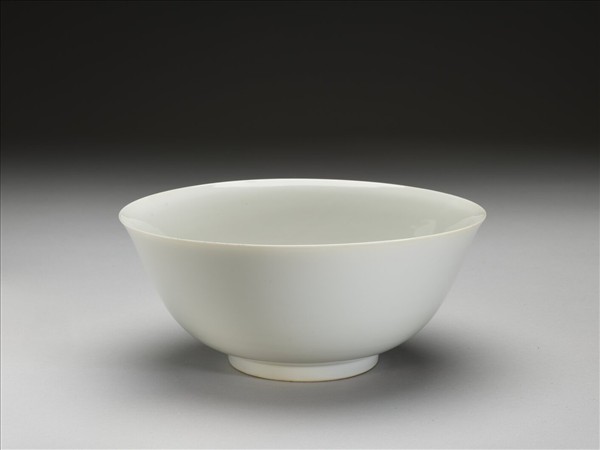 白瓷碗