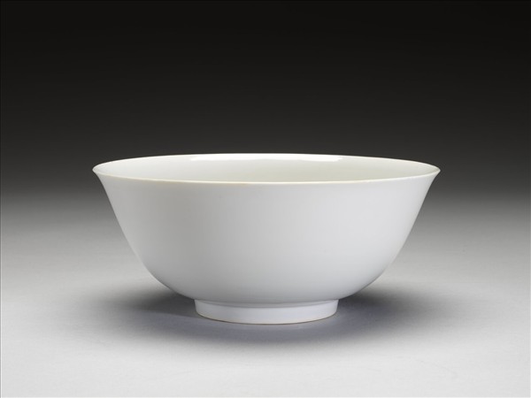 白瓷碗