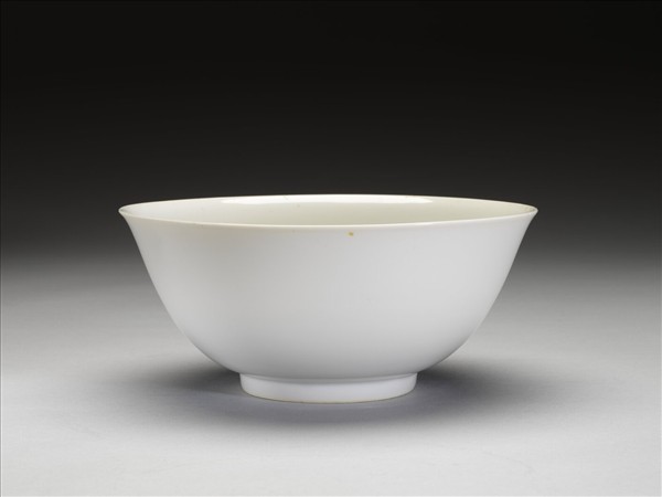 白瓷碗
