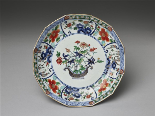 有田窯 五彩花卉紋十二方盤