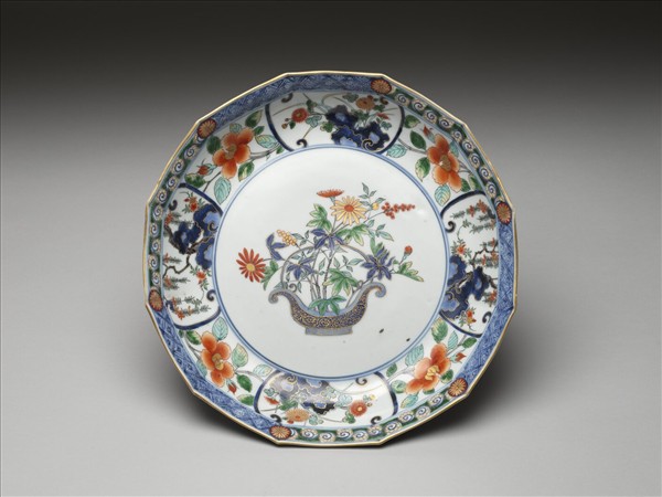 有田窯 五彩花卉紋十二方盤