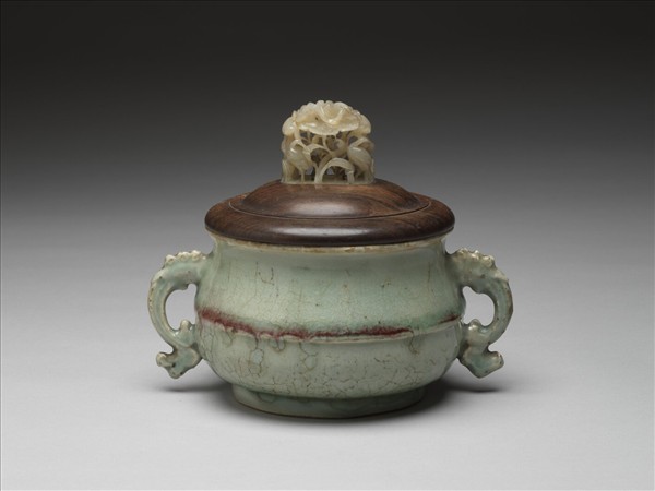 青瓷銅紅斑簋式爐