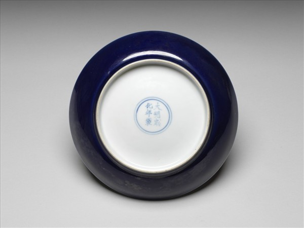霽青白裡盤