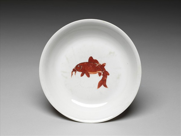 描紅魚紋盤
