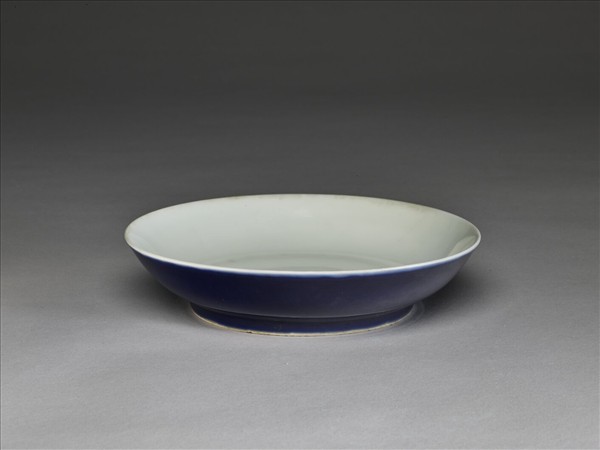霽青白裡盤