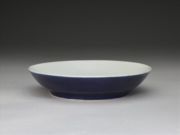 霽青白裡盤
