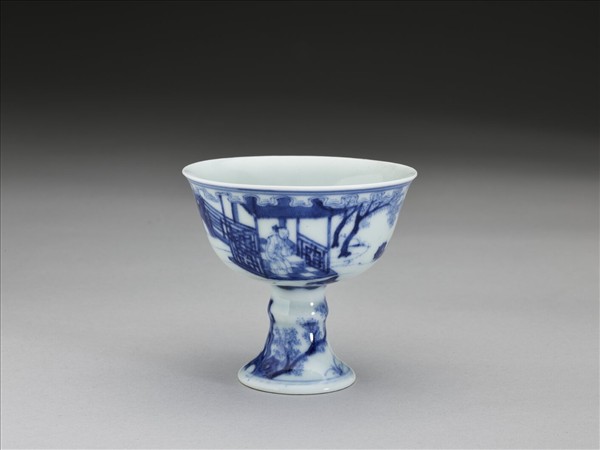 青花人物梵文高足杯