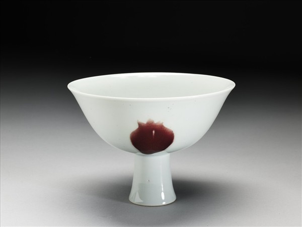 釉裡紅三果紋高足碗