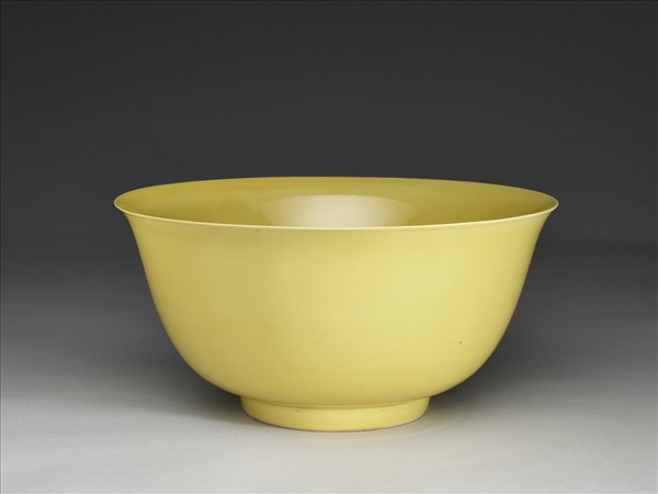 黃釉碗