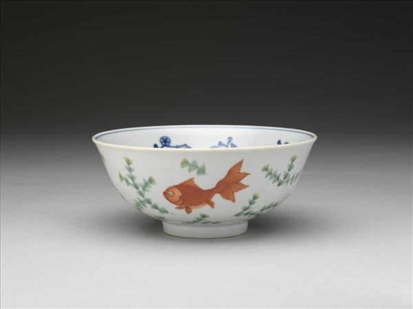 青花五彩三羊魚藻紋碗