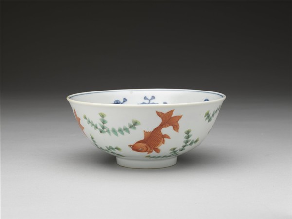 青花五彩三羊魚藻紋碗