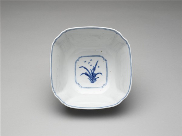 青花花鳥蓮塘紋八方碗