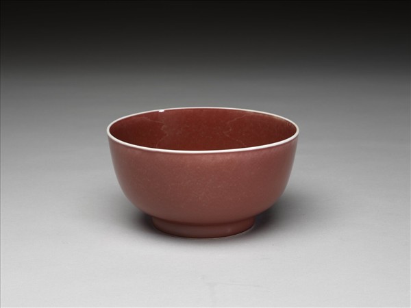 霽紅釉碗