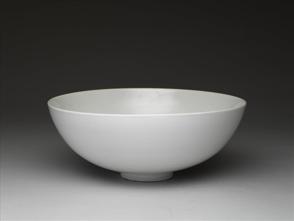 甜白釉碗