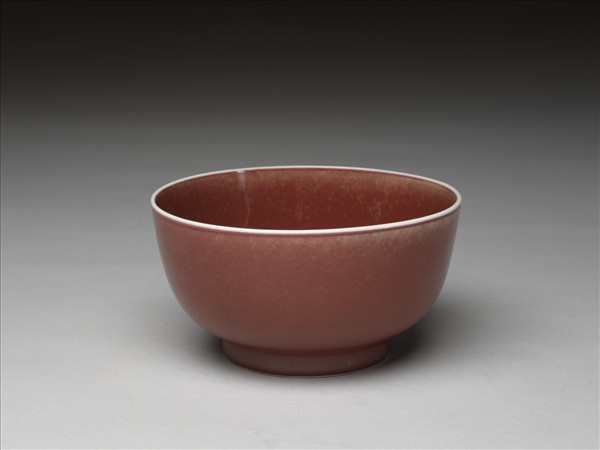 霽紅釉碗