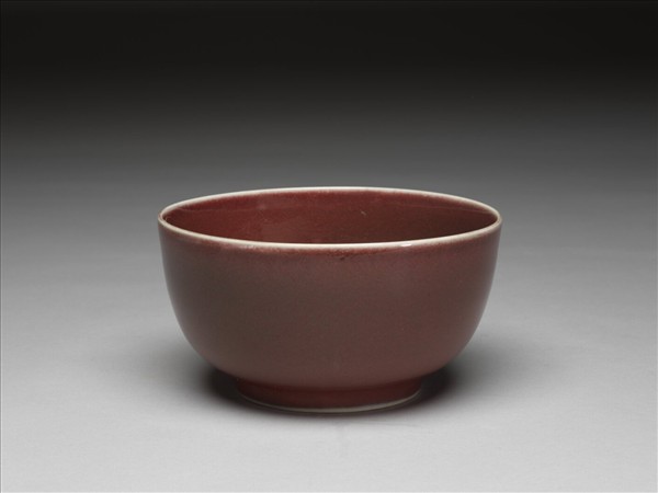 霽紅釉碗
