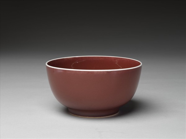 霽紅釉碗