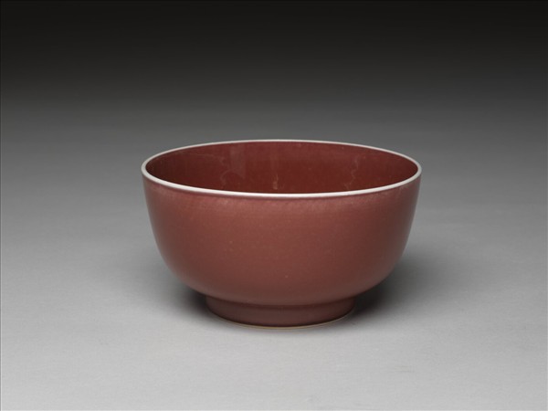 霽紅釉碗