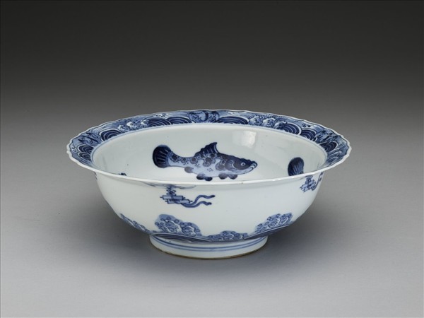 青花魚蝠紋碗