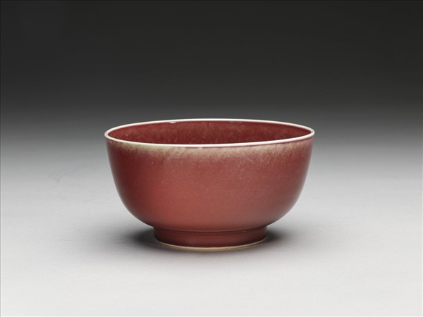 霽紅釉碗