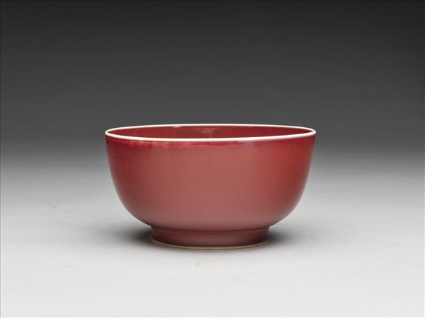 霽紅釉碗