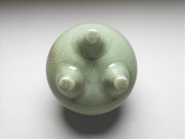 龍泉窯 青瓷繩耳鼎