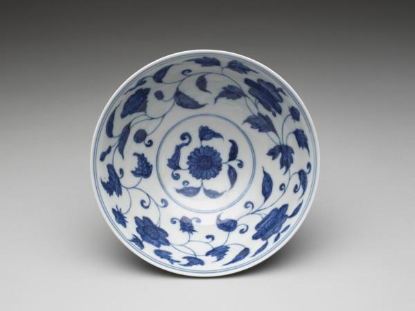 青花花卉紋碗