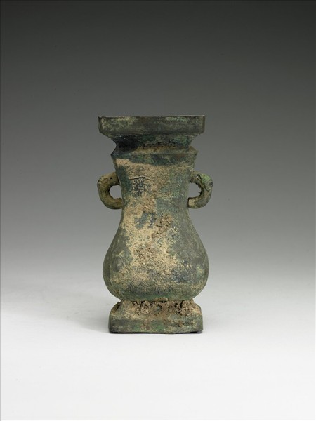 日本鎌倉時代銅鎏金十一面觀音菩薩立像- 故宮