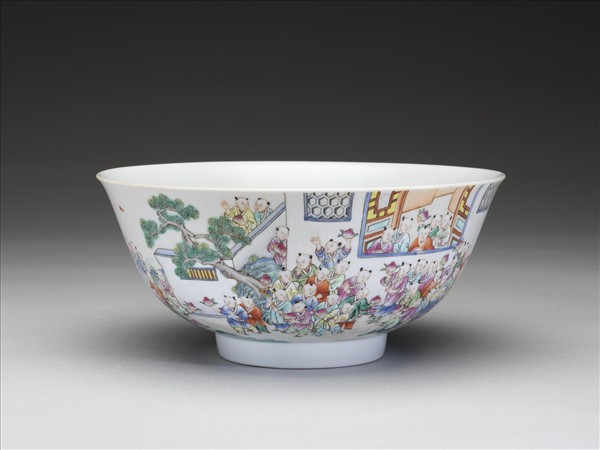 粉彩百子圖碗