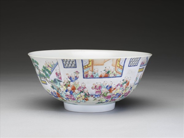 粉彩百子圖碗
