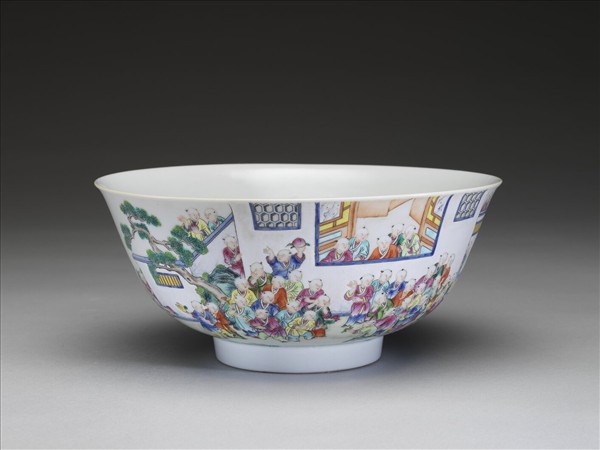 粉彩百子圖碗