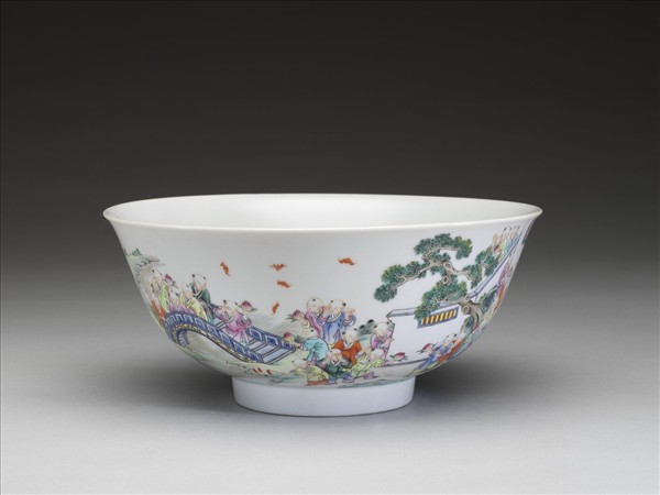 粉彩百子圖碗