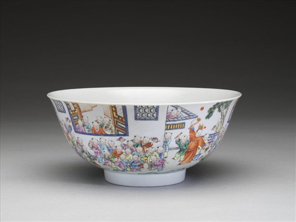 粉彩百子圖碗