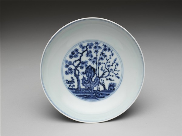 青花三友庭園仕女圖盤