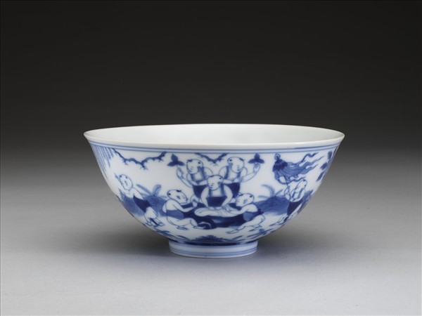 青花嬰戲圖碗