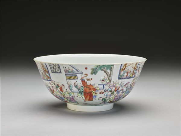 粉彩百子圖碗