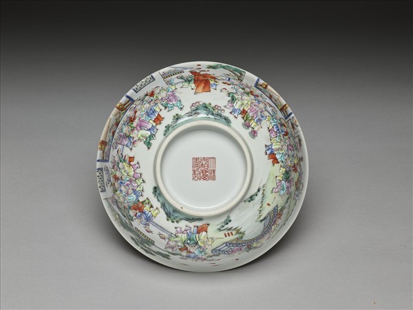 粉彩百子圖碗