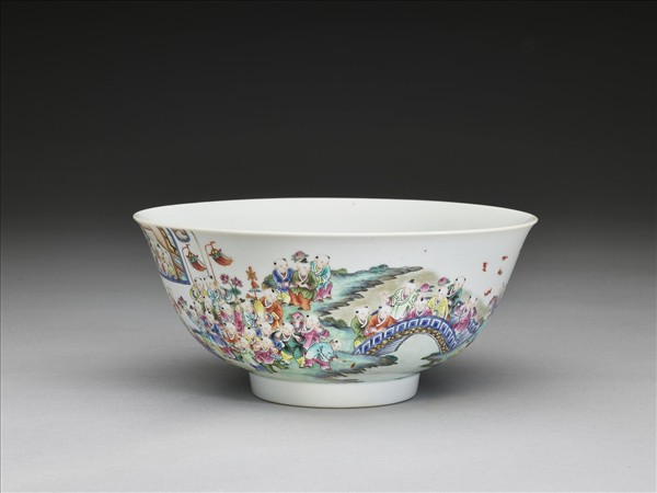 粉彩百子圖碗