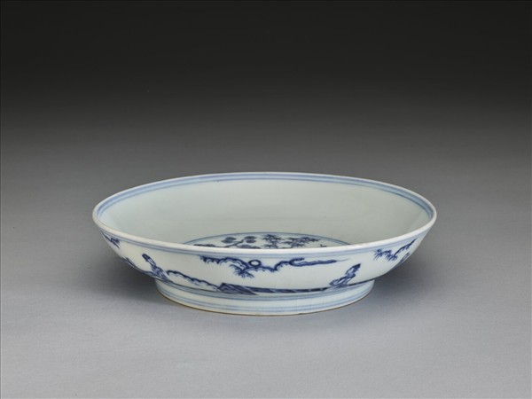 青花庭園仕女圖盤